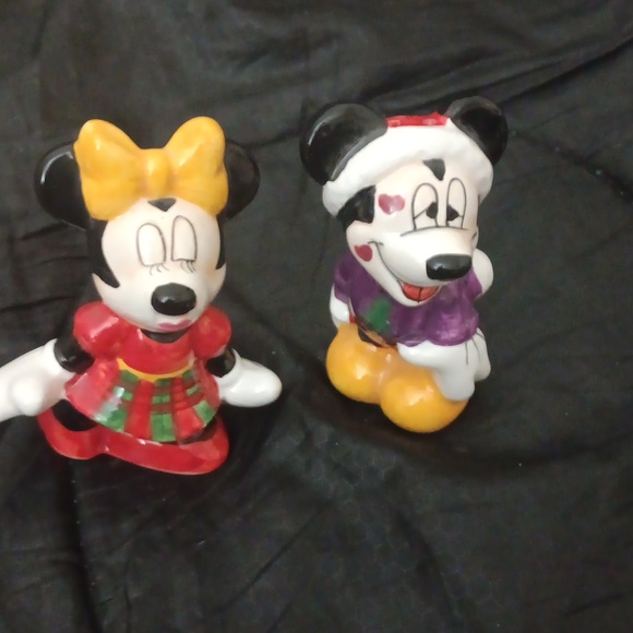Disney Other - Vintage Micky n Minnie Salt n Pepper Shakers
